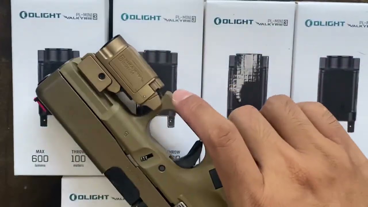 Olight PL Mini 3 FDE with Safariland Holster Thai.