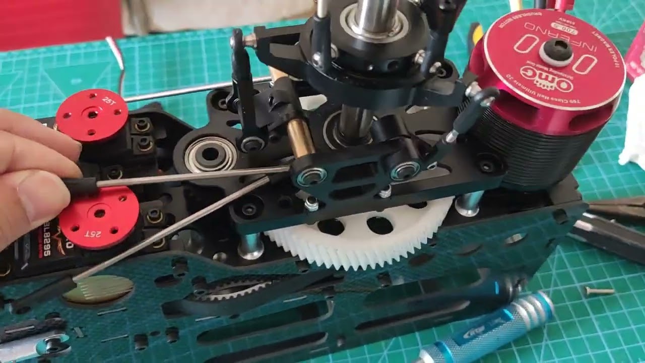 Roban Model 800 size Airwolf - full assembly - 5/13 Main motor assembly