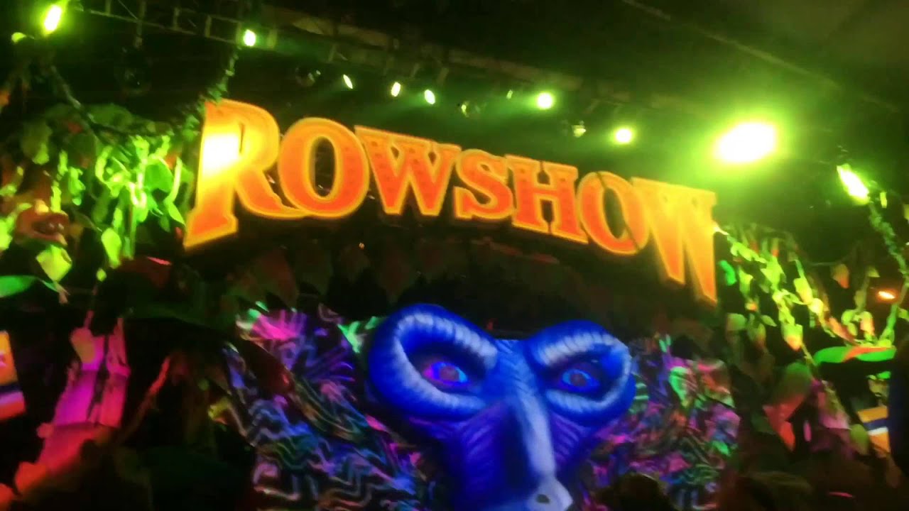 elRow goes to el Pilar