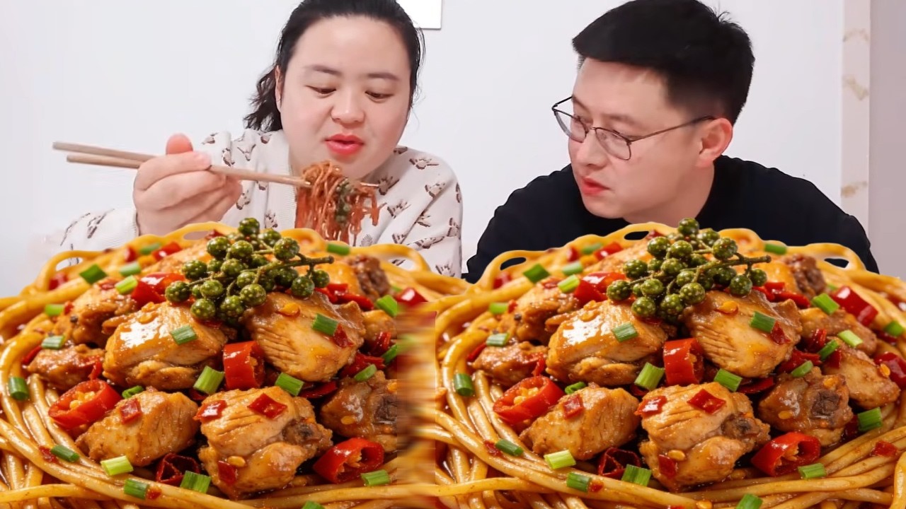 爱吃面食的看过来吧，又麻又辣又香的双椒鸡捞面，绝对解馋又过瘾 #双椒鸡捞面 #美食教程