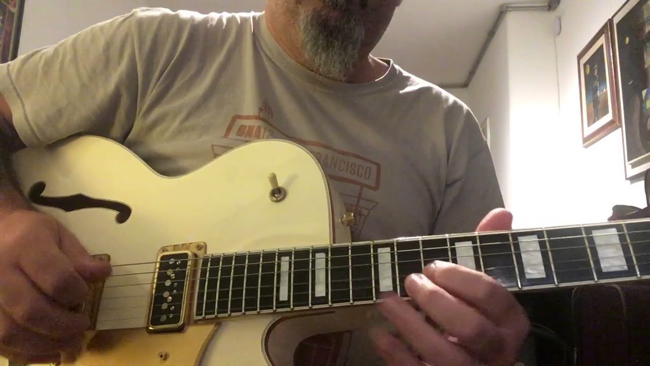&ldquo;Italian Manouche White Falcon&rdquo; - Jo&atilde;o Erbetta
