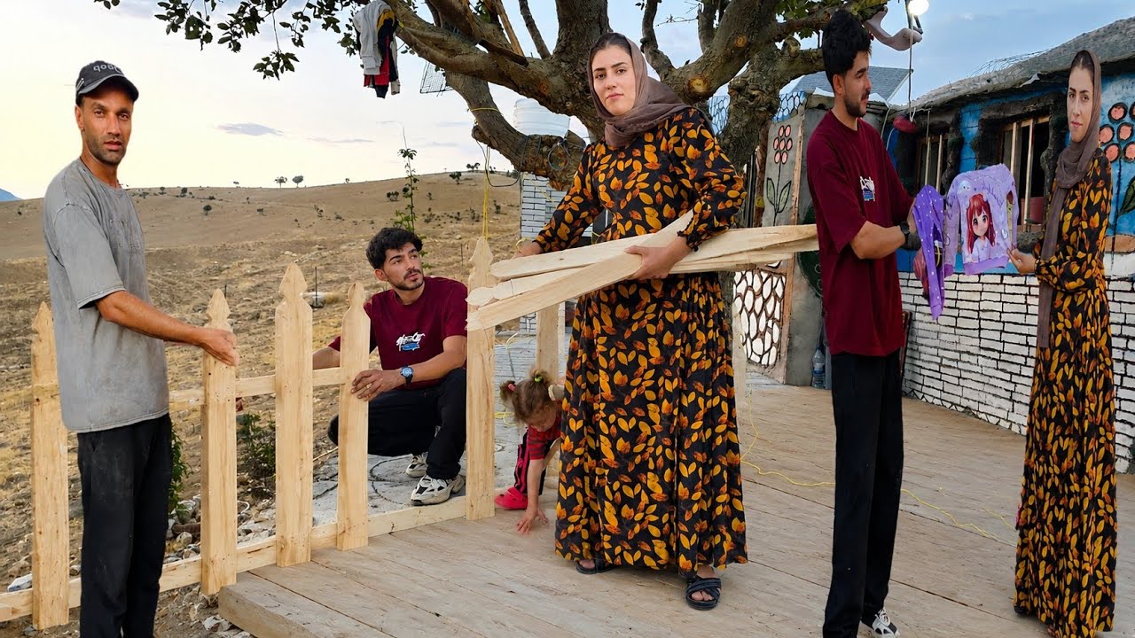 Behzad's true love; Fatemeh took her children to the city; buying clothes and a surprise