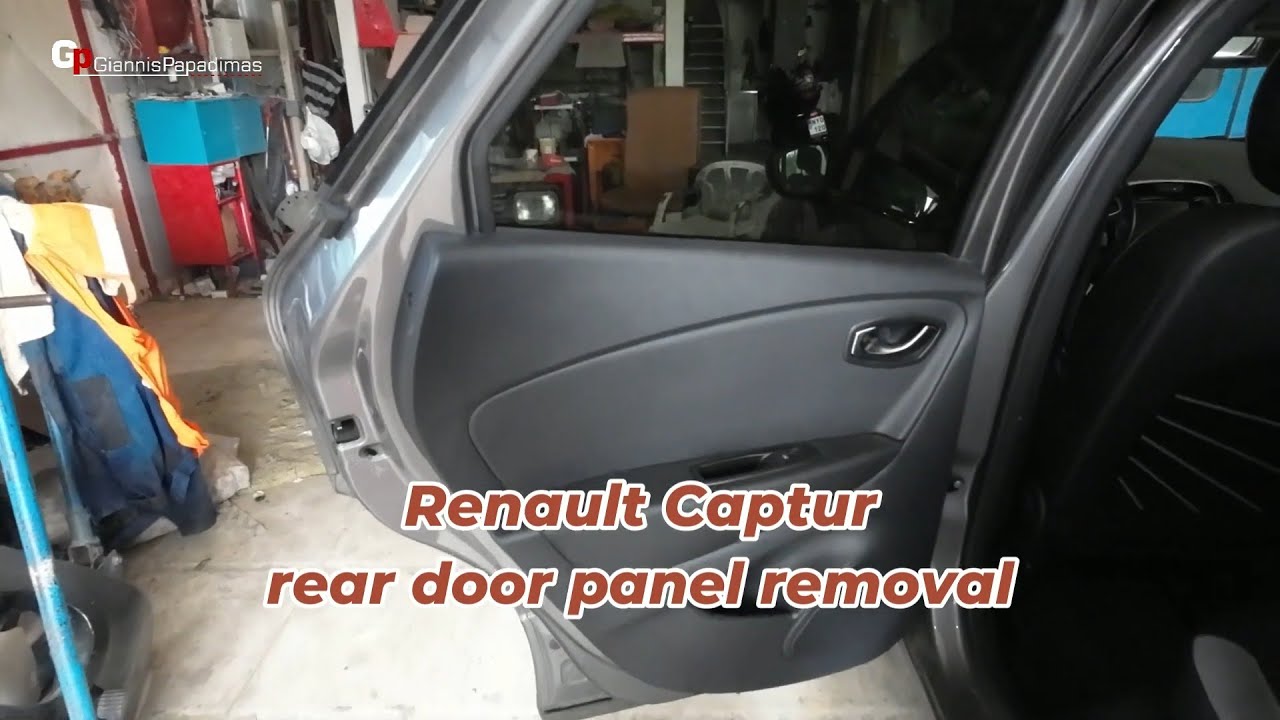 Renault Captur  2013–2019  rear door panel removal