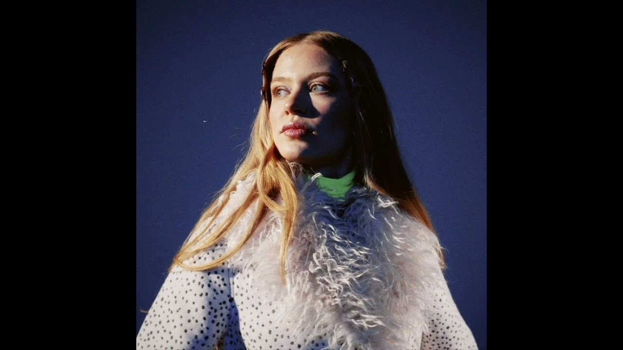 Laura Nahr: Wonderland (Audio)