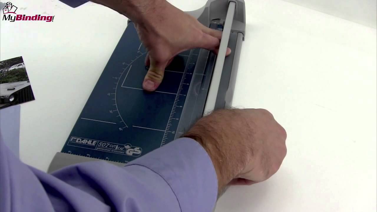 Dahle 507 12-Inch Personal Trimmer Demo