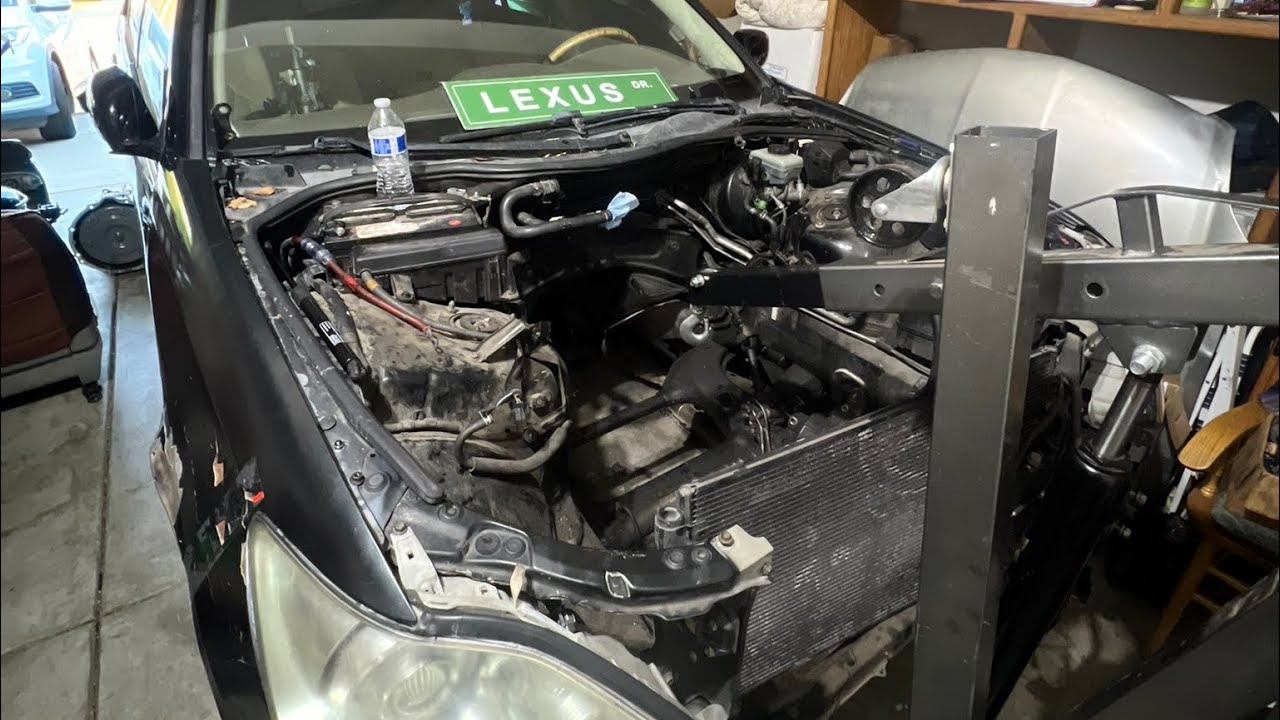 Pulling out my engine on the Lexus ls430 Part 1
