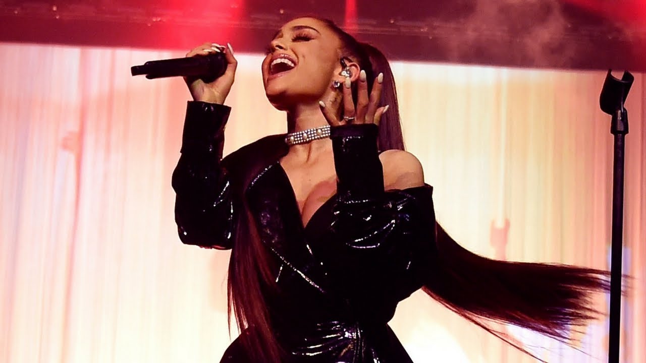 Ariana Grande Vocal Fails