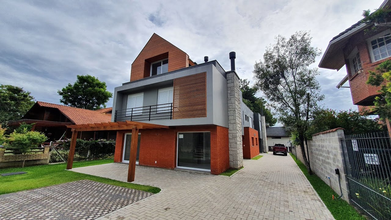 Casa Geminada NOVA 3 suítes a venda em Canela no bairro Vila Suzana