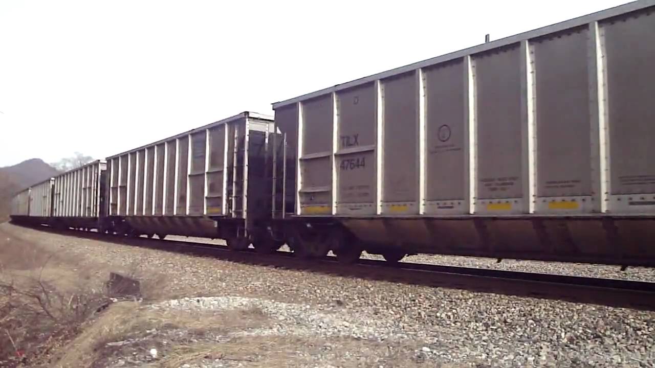 CSXT N660-12 - CSXT 570-95 - Marmet - 1/16/10