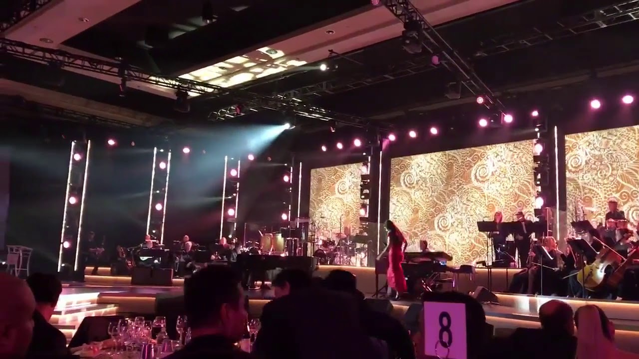 Mon Laferte - Mi Soledad y Yo (Cover HD)