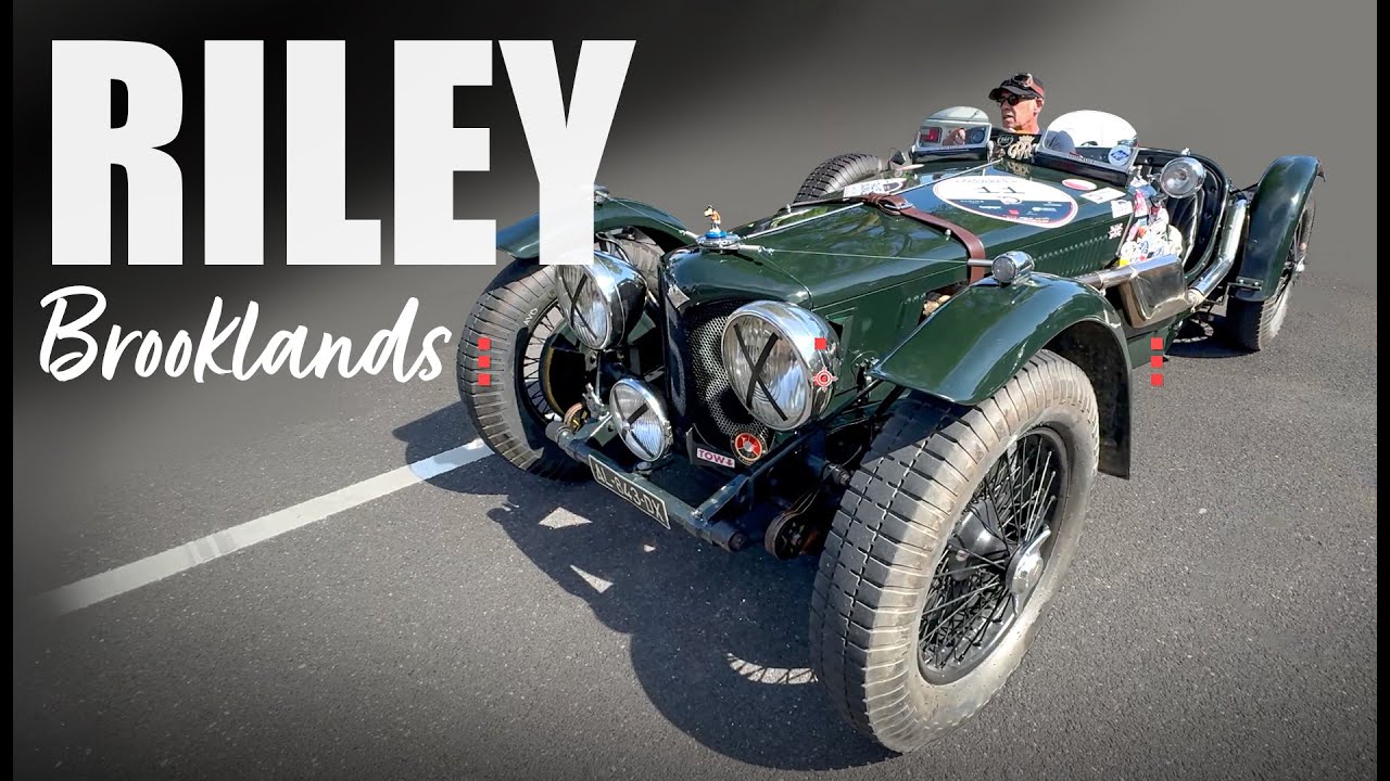 RILEY Brooklands - Une voiture ancienne de collection rare