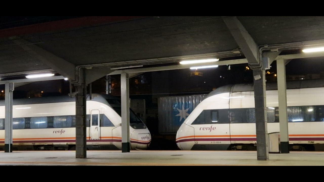 Continental Rail 335-016  con teco Maersk  entrando en Ourense.