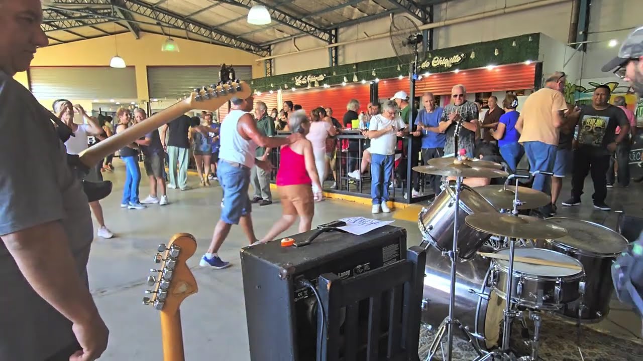 The Fat Cats - La Fábrica, Villa Tesei [18.01.26]