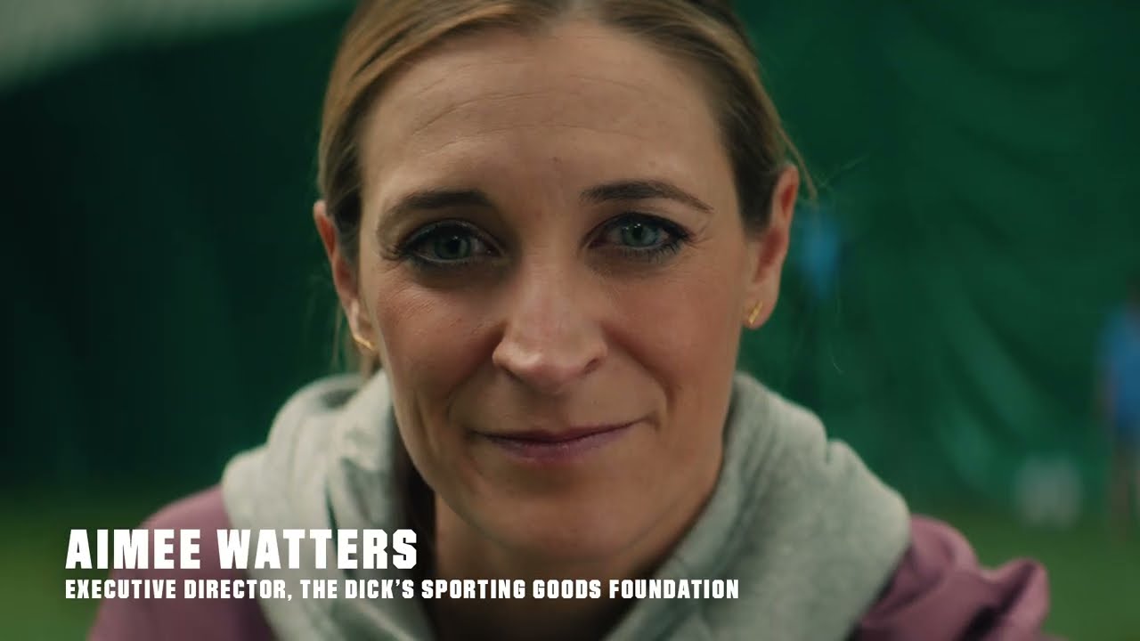 DICK'S Sporting Goods Mother's Day 2022