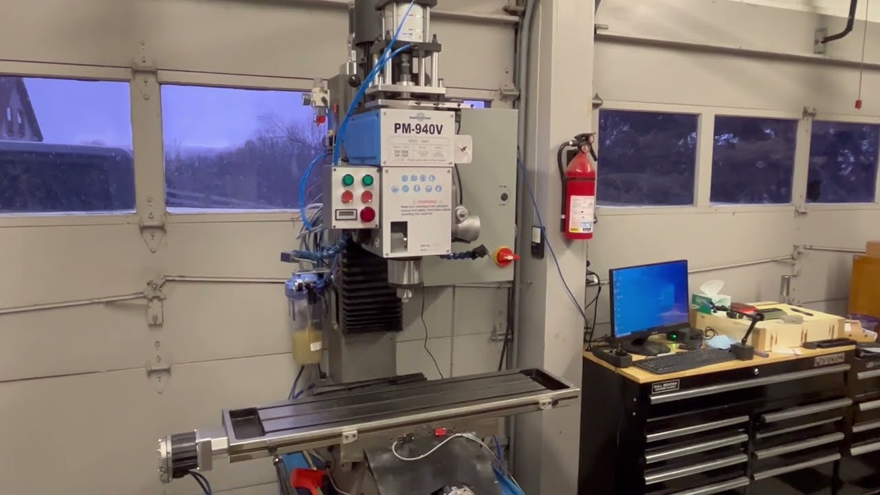 Checking the Runout and Squareness on my PM-940V mill