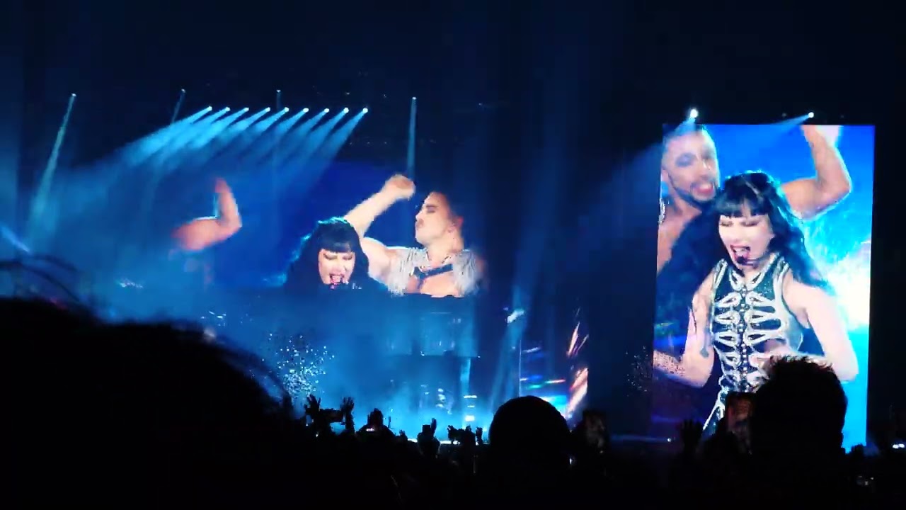 Lady GaGa Mayhem Ball Tour Osaka Born This Way  21, Jan, 2026