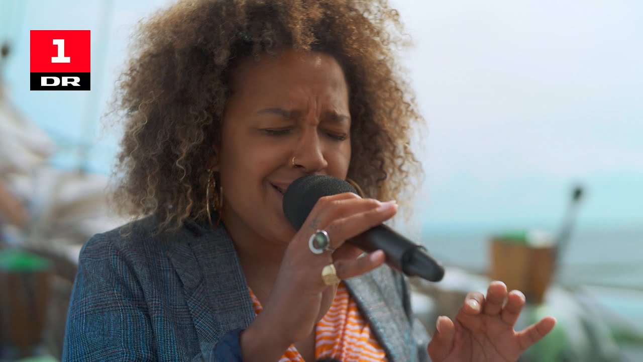 Barbara Moleko - All By Myself | Sommertogtet | DR1