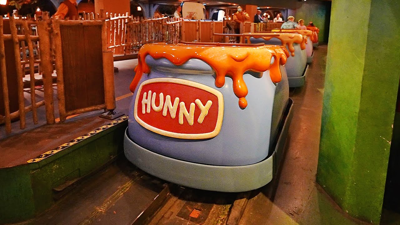 Many Adventures of Winnie the Pooh - Magic Kingdom Ride at Walt Disney World [4K60 POV]
