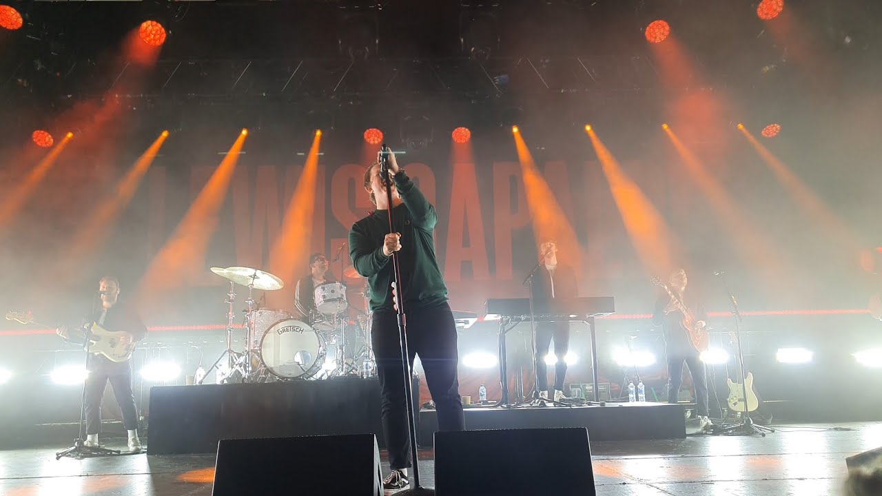 Lewis Capaldi - 'Maybe' Live [4K] @ Manchester Academy 23.11.19