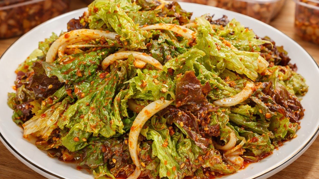 Когда я ем мясо, мне жаль, что без этого нет супа из салата. Рецепт очень простой.