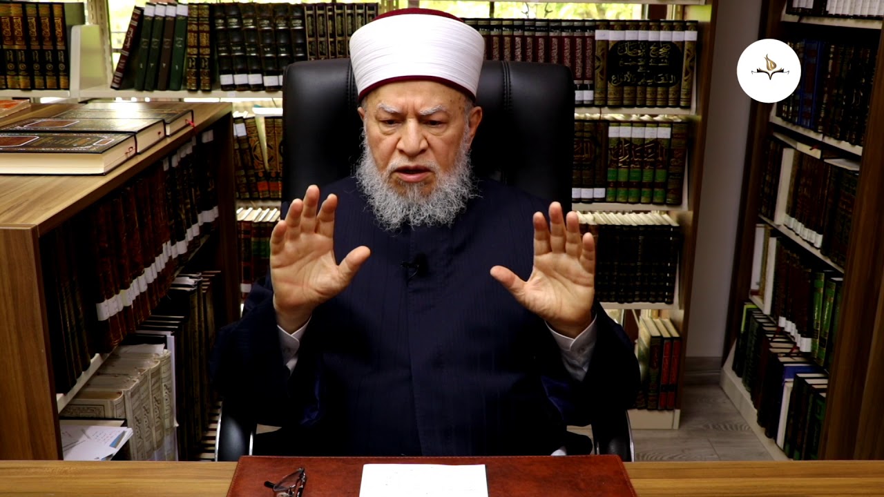 واسطة العقد في كتب الدكتور العلامة نور الدين عتر : برأي شيخنا العلامة المحقق محمد عوامة .