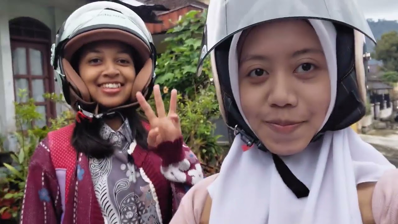 Vlog Siti Khanah Nurul Yaqin ( BIN TL 1 )