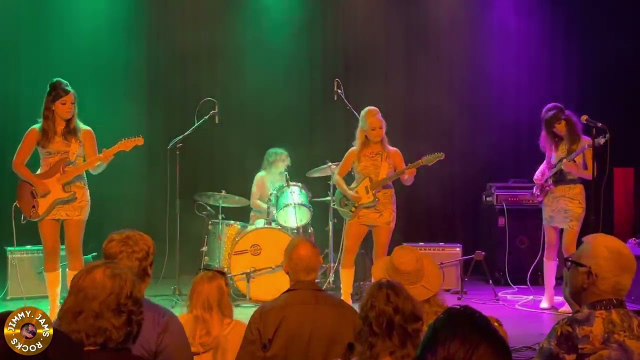 The Surfrajettes - El Condor Pasa - The Magic Bag 7-6-22