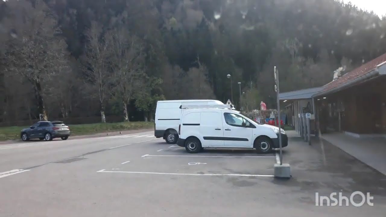 NOUS ÉTIONS AU LAC DE LONGEMER AVEC LE CAMPING CAR DANS LES VOSGES 