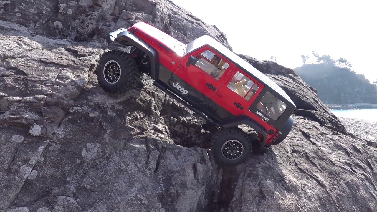 Traxxas TRX4 | Jeep Wrangler Rubicon JK #4 l Rock Trails At Namildae Beach