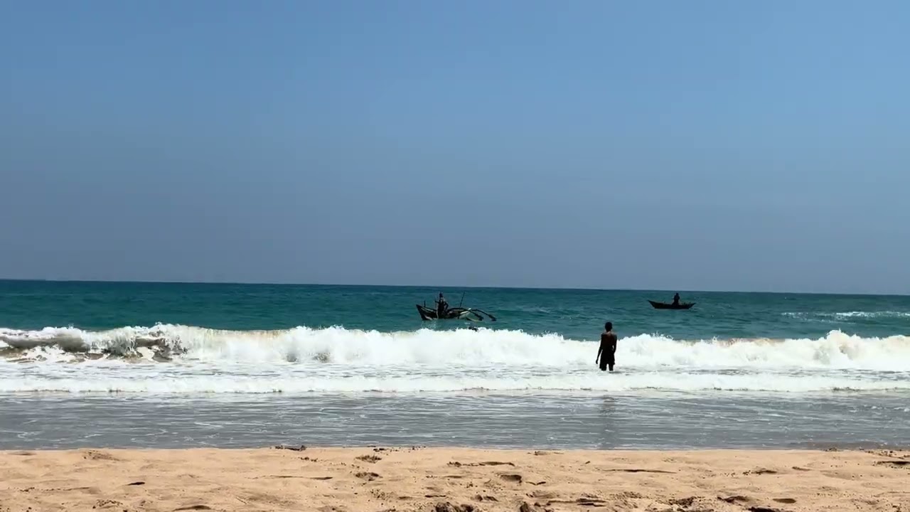 February 1, 2026 Boats on Talalla beach