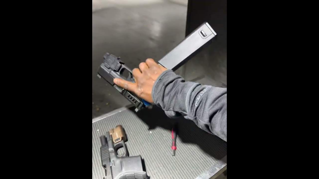 Glock 19 mos gen 5 with kriss vector #9mm #glock#indoorshooting #range #mos #blue #laser