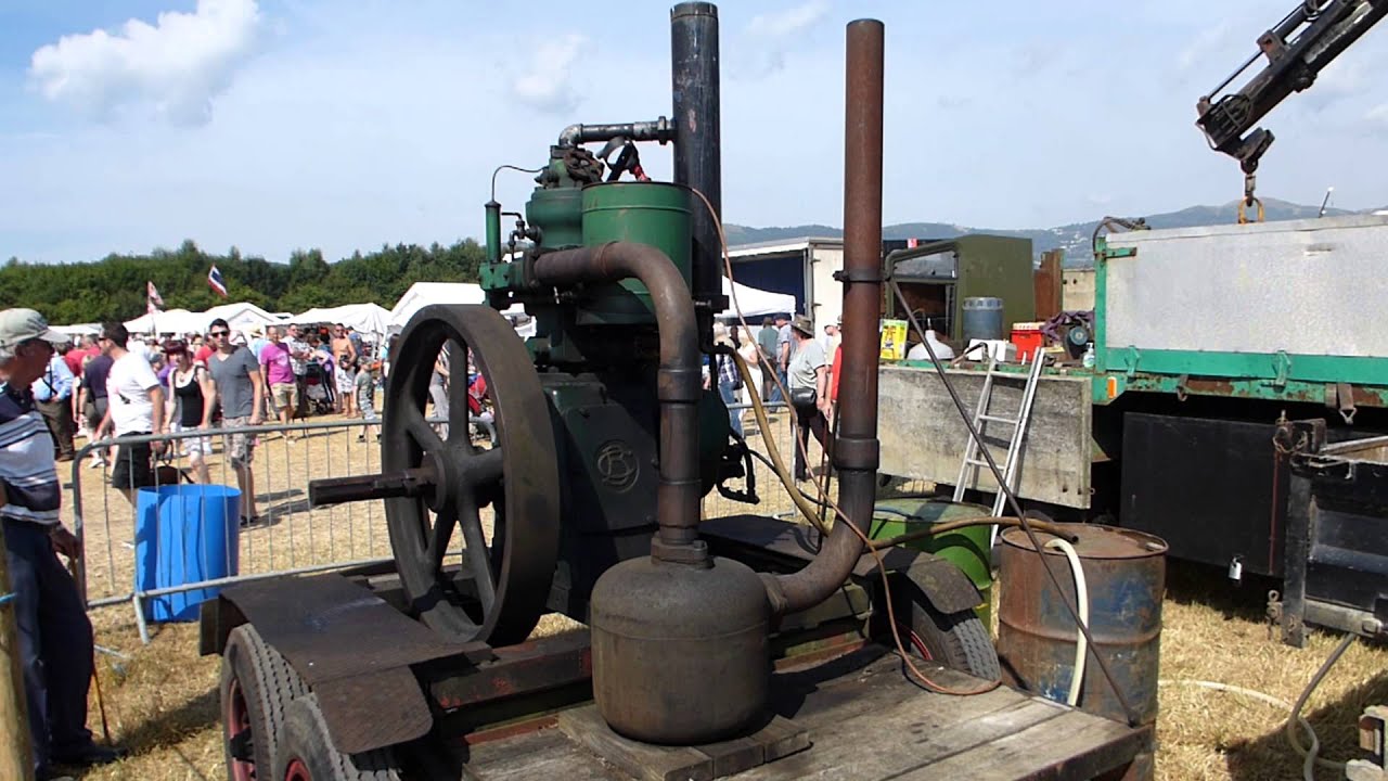 Starting a Crossley VO semi diesel