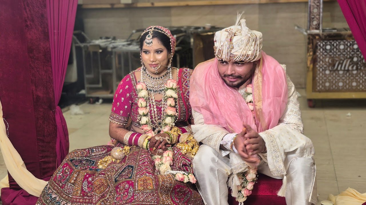 Bride's grand entry❤️✨️ + jutti chura li😜🤣