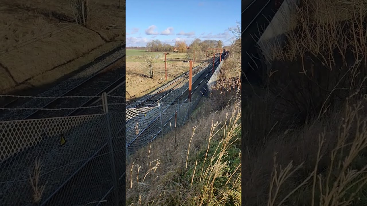 #trainspotting : Danish &Oslash;resund train passing #fjenneslev Denmark