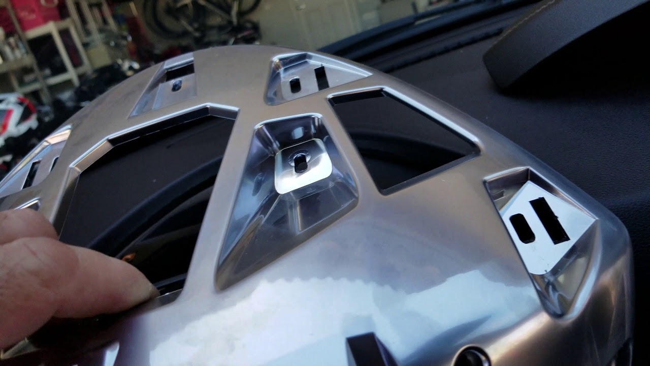 2010 -2016 Cadillac SRX gauge cluster removal - Part 2