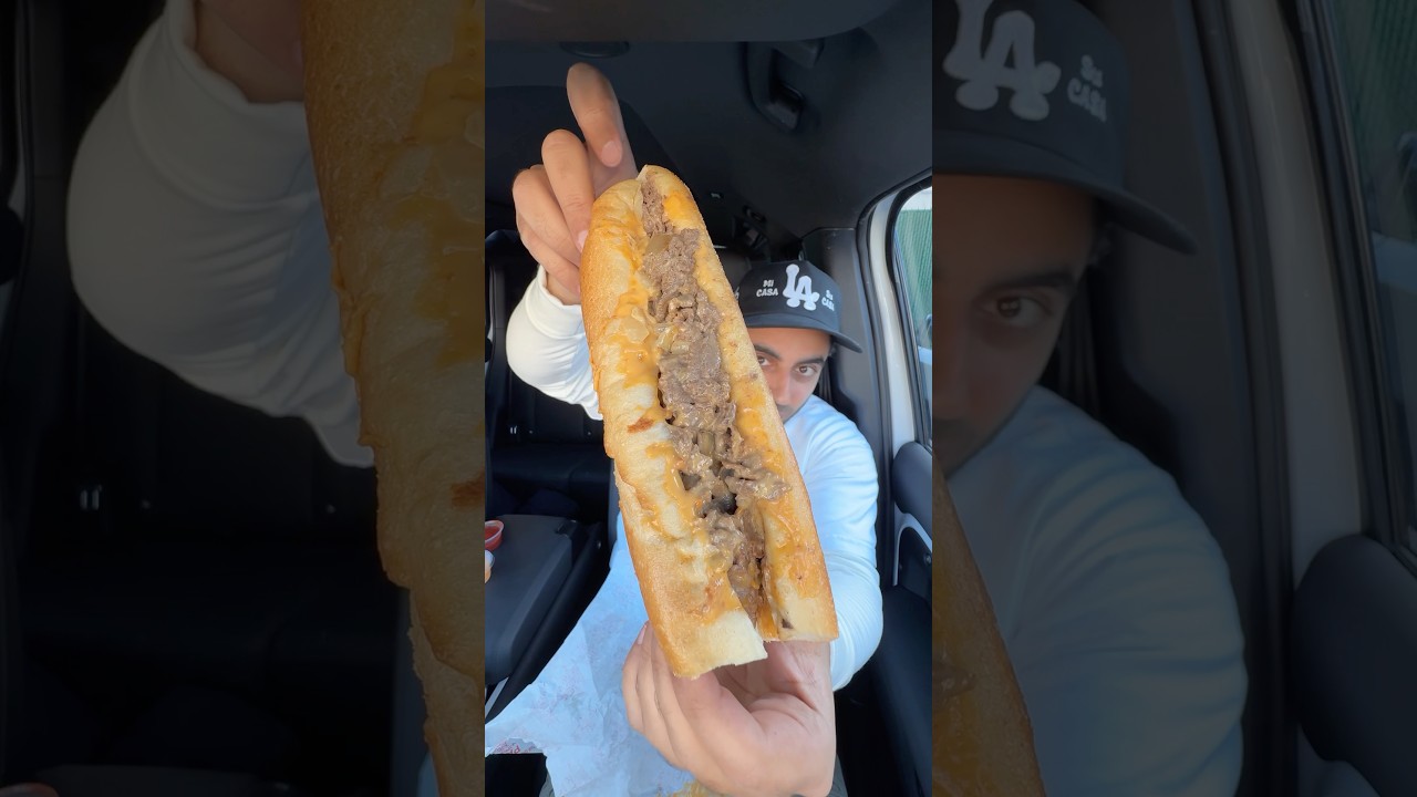 First Philly Cheesesteak in Philly: Pat&rsquo;s King of Steaks