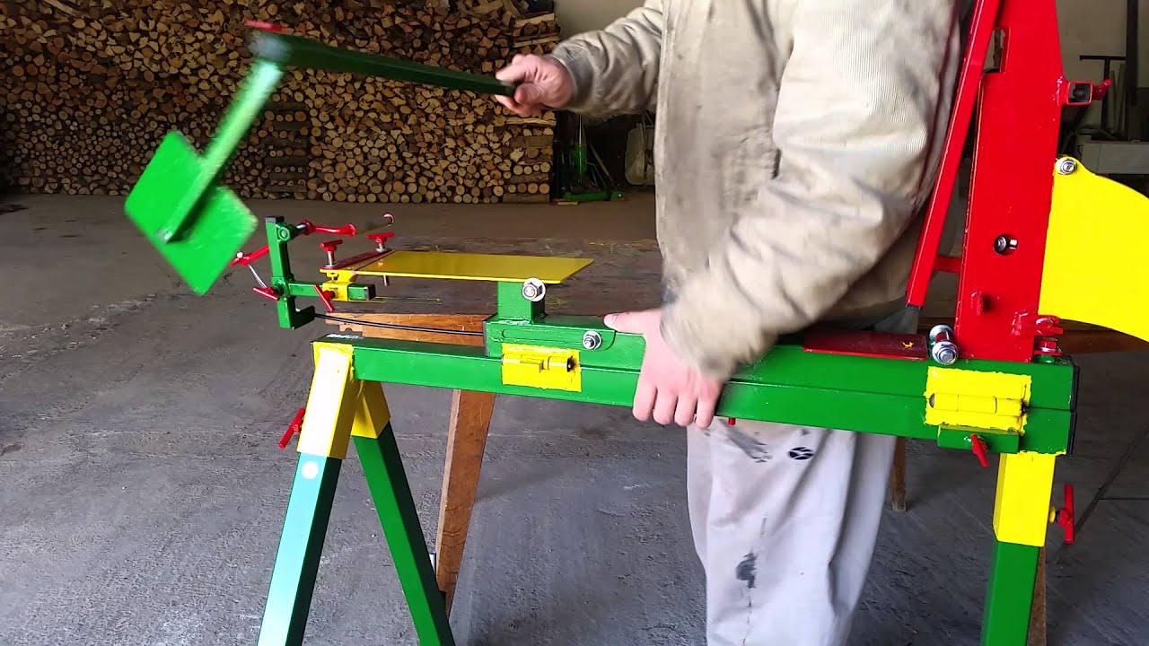 Soporte motosierra caballete.chainsaw  (Montaje)