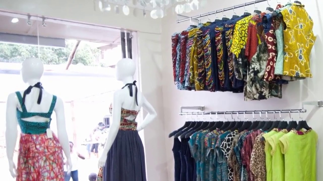 How to decorate a boutique store Terrific