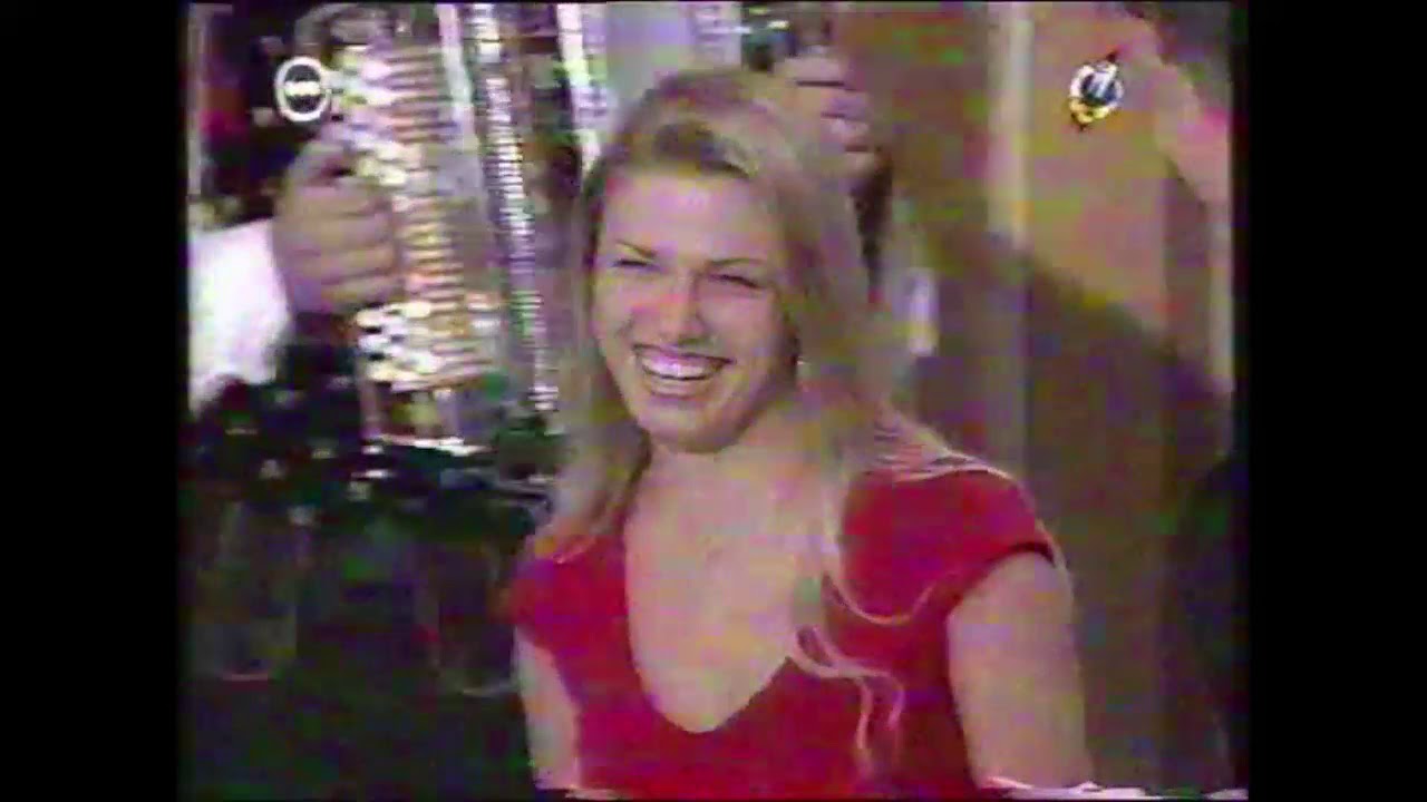 Avdicija 1 Ansambel Svetlin v oddaji Raketa pod kozolcem 2.11.2001