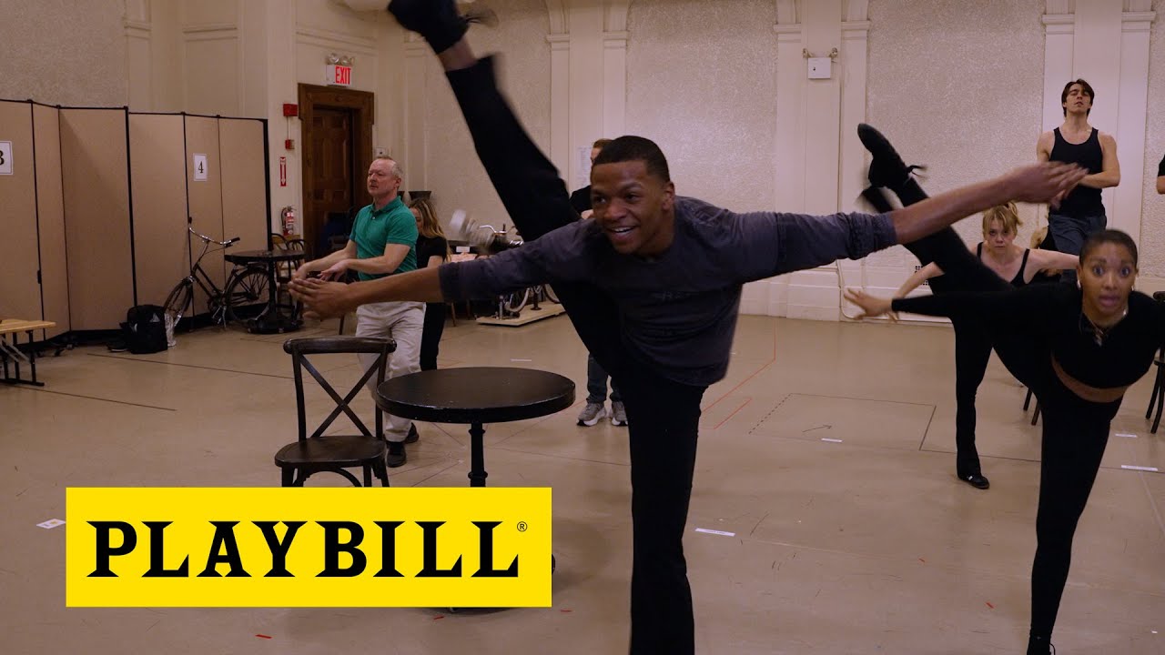 The Cast of New York City Center's High Spirits Performs 