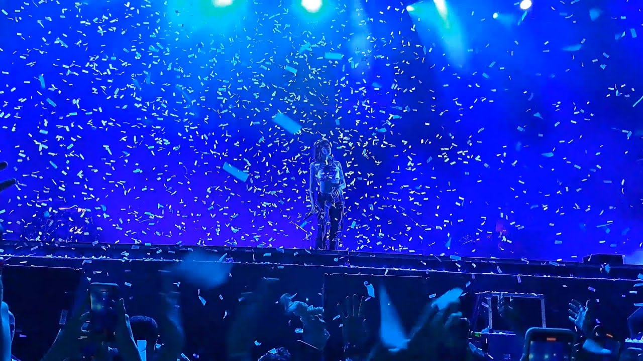 @halsey Without Me + Woman/God (ending) / 03.09.22 Halsey Küçükçiftlik Park İstanbul Live