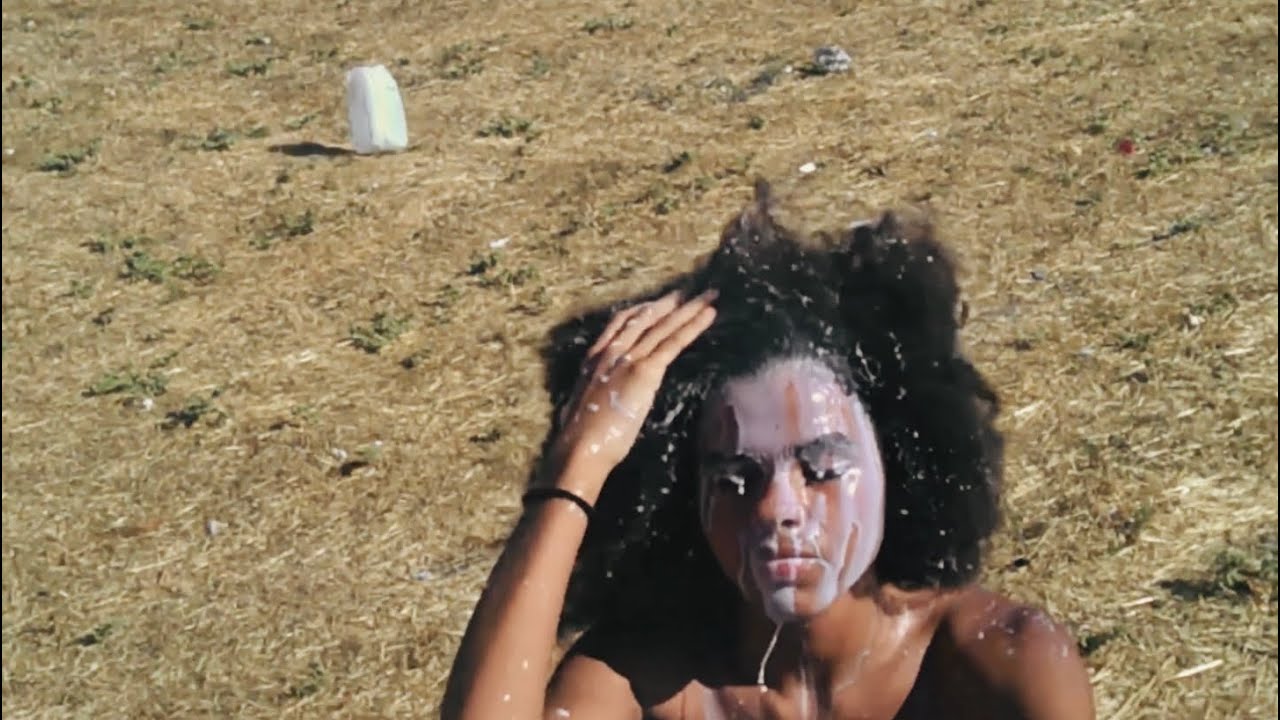 Lengw&igrave;a - a film directed by Brazil Mouton