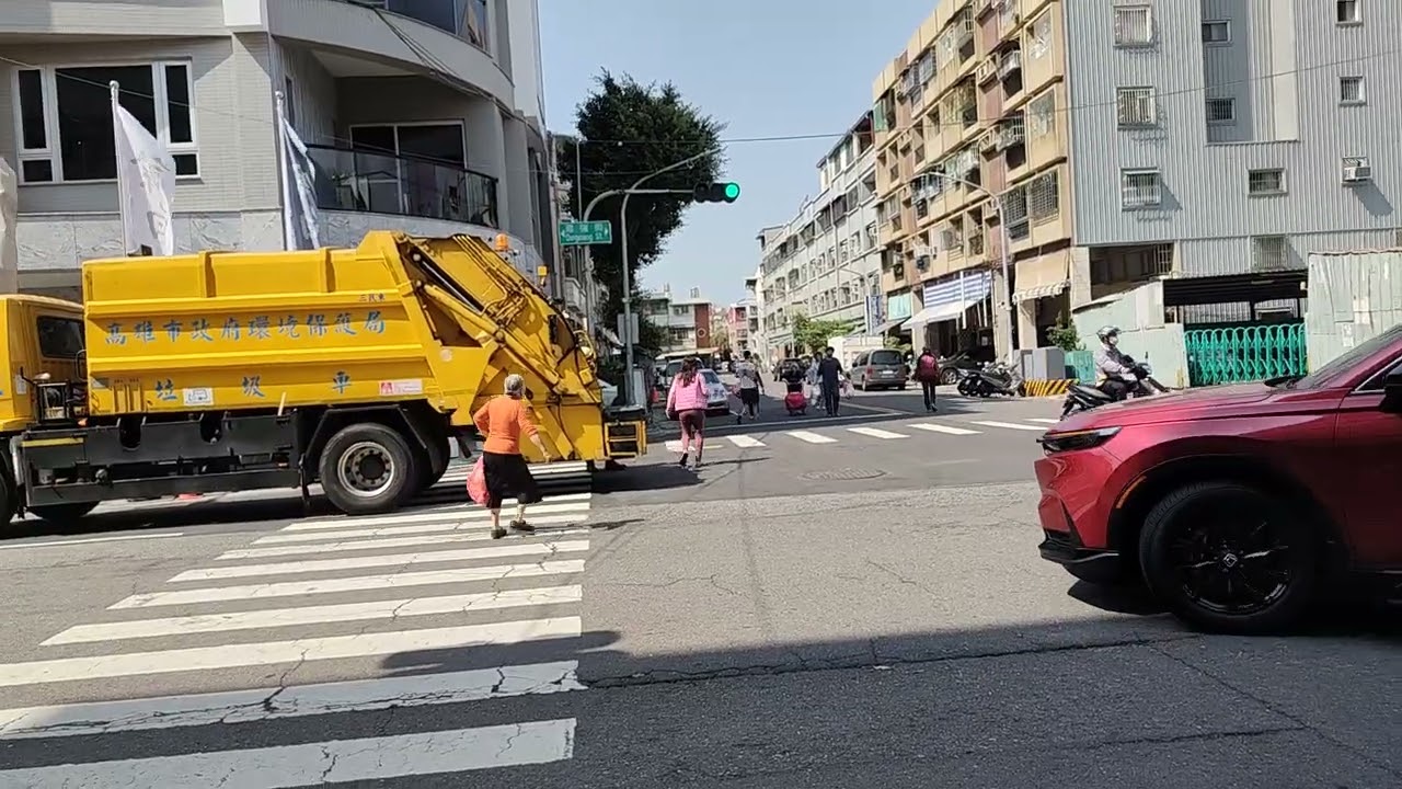 高雄市三民區垃圾車KEH-6376日間站播音收運（過年特輯有播正版）