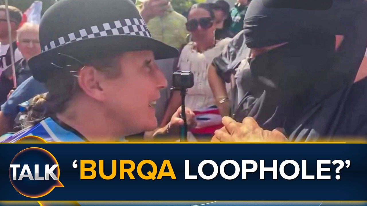 &laquo;Я принимаю ИСЛАМ&raquo; | Протестующий в бурке арестован в Портсмуте из-за запрета на маски