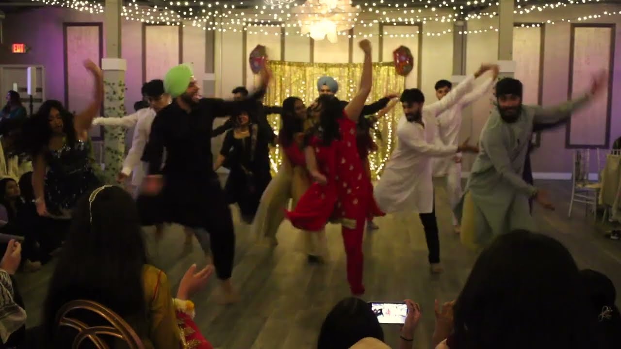 Mock Shaadi 2024: Buffalo Bhangra Performance