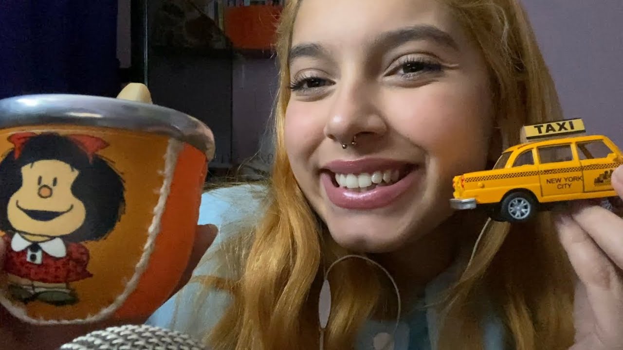 ASMR TE CUENTO SOBRE MÍ MÁS UN TRIGGER| SOFIWI