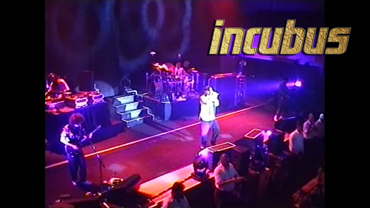 Incubus @ Town Hall, Wellington NZ - 22 Mar 2002
