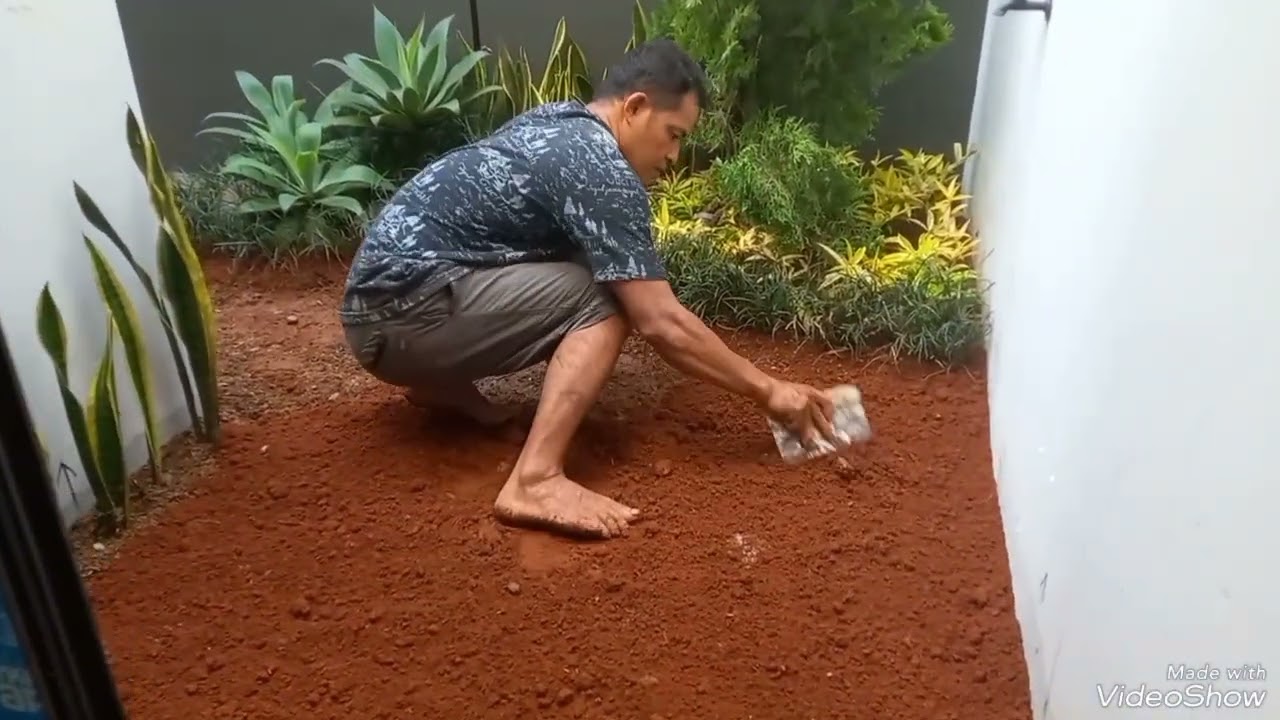 Membuat Taman Kering Dengan Batu Koral Di Halaman Sempit Rumah Minimalis
