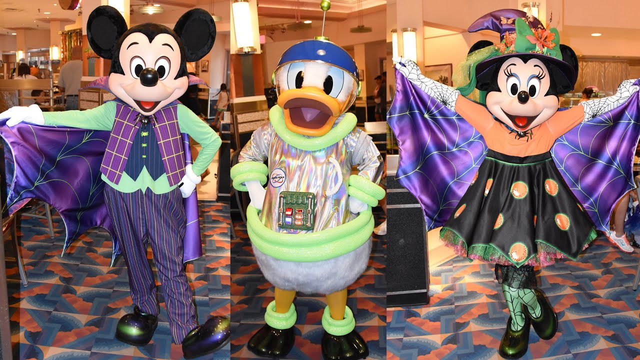 Minnie's Halloween Dine Character Montage at Disney's Hollywood Studios:  Mickey, Donald, Daisy+
