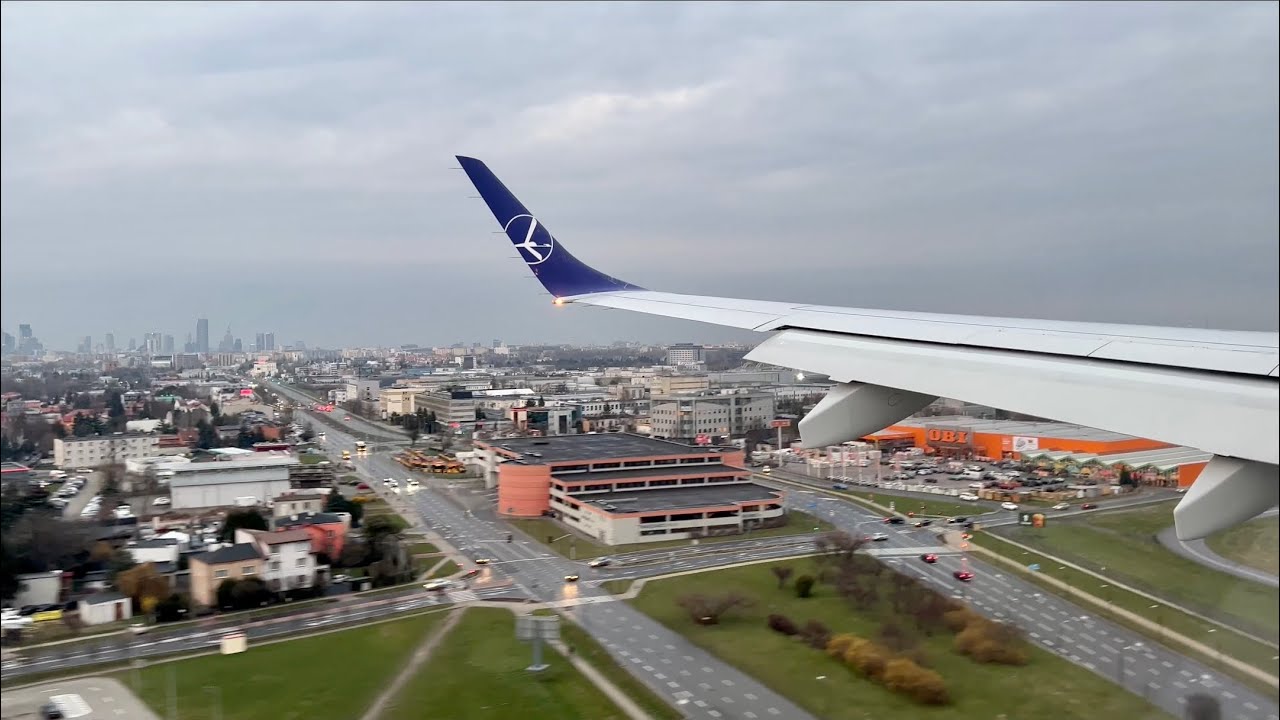 Landing at Warsaw Chopin Airport (LOT Polish Airlines)